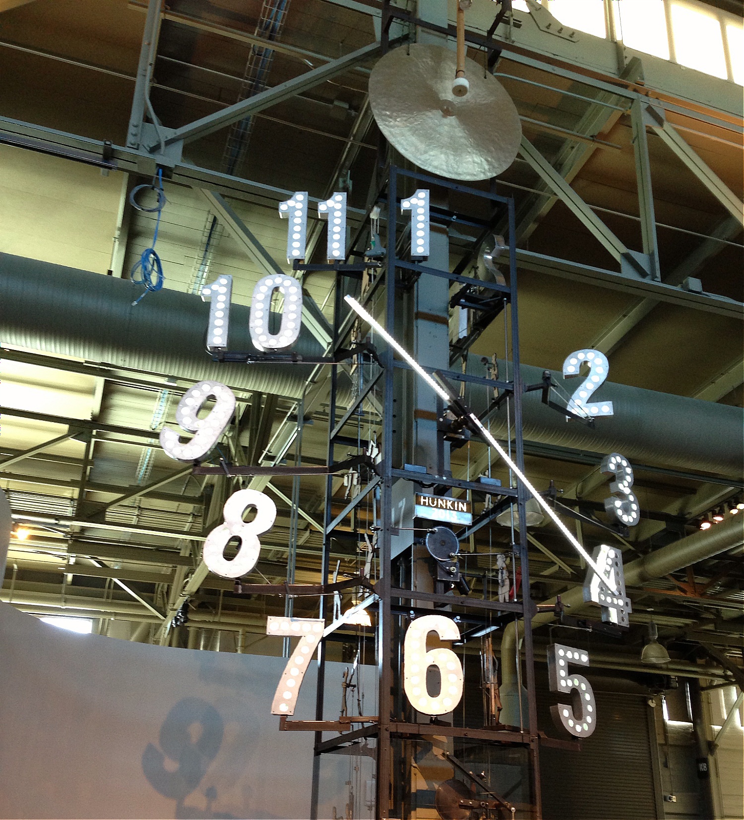 [image] Exploratorium clock