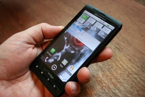 Motorola Droid X Review: New King of Verizon’s Android Lineup | TIME.com