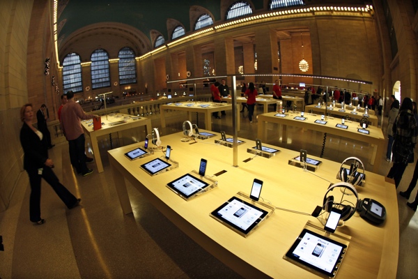 Architecture + Branding: Luxury marketplace requires brand to think  different about its Apple Stores