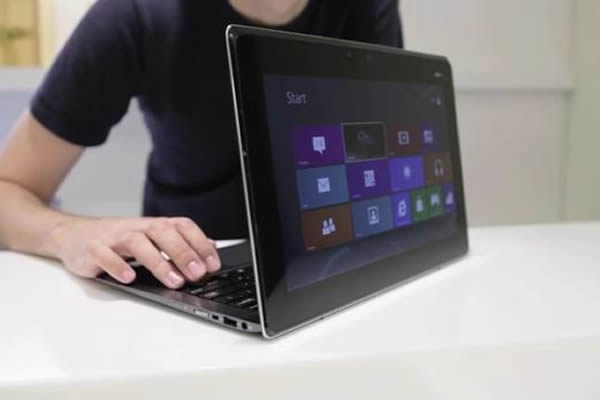 Windows8　ASUS Asus Introduces its Windows 8 Touchscreen Ultrabook -- We Like!