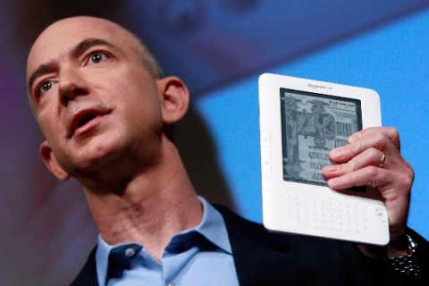 Jeff Bezos with the Kindle 2 in February 2009