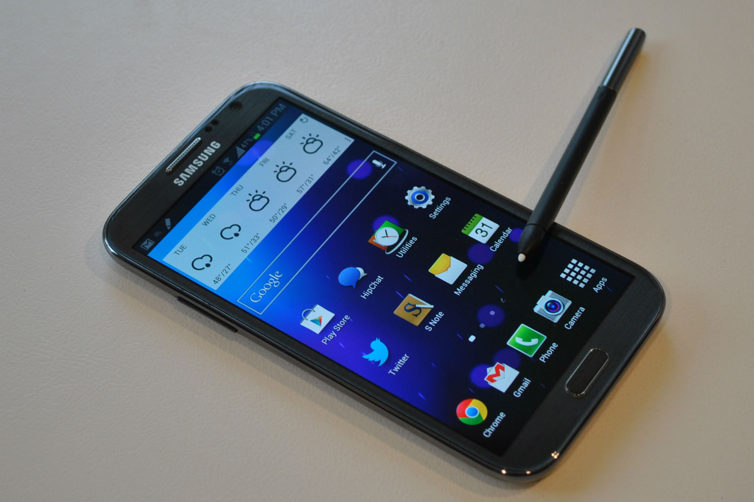 Galaxy Note II Review: How Samsung Sold Me on Humongous Phones