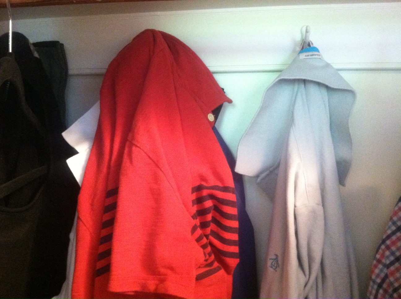 MindBlowing How to Fold a Shirt in Less Than Two Seconds