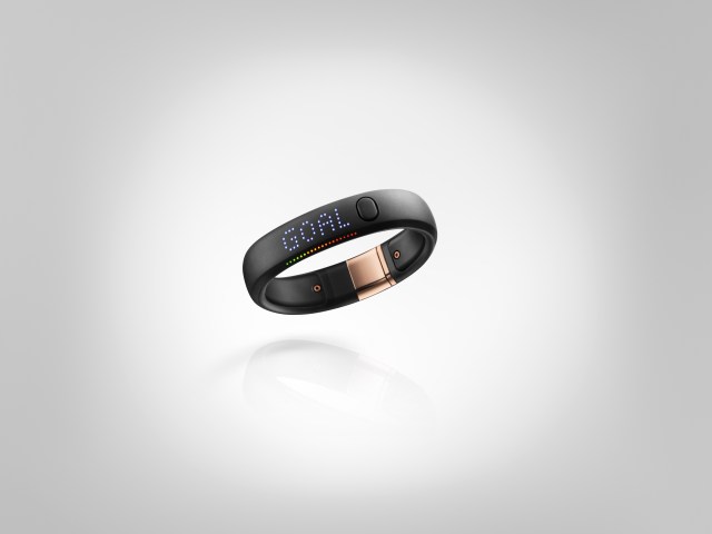 Nike+ FuelBand SE Metaluxe Collection